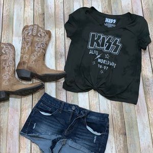 🍾HP🍾KISS distressed band tee